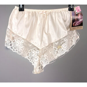 Vintage Ashley Taylor Tap Pants Large Antron III Nylon Peach Panties Kmart NWT